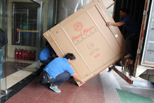 平房钢琴贵重工艺品无忧运